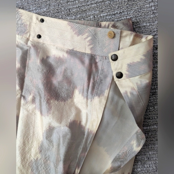 Giorgio Armani Women's Silk Long Skirt/Move Buttons & Snaps To Make It Your Size - Picture 7 of 11